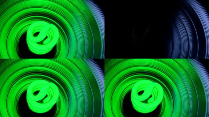 绿色紧凑型荧光灯泡