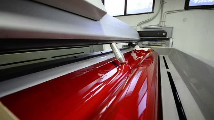 Magenda，红色在胶印机上的广阔视角