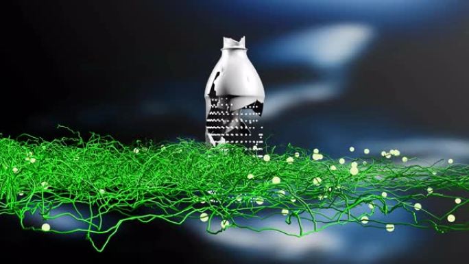 去除微塑料的绿色纤维和要净化的塑料瓶