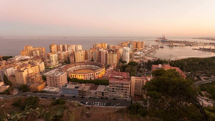 马拉加市黄昏时的时光倒流