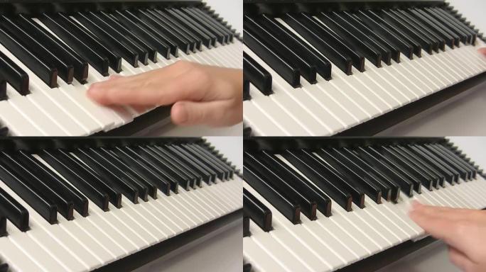 触摸钢琴键盘