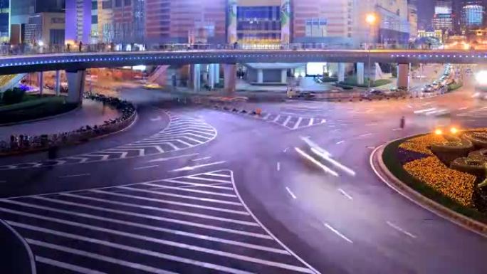 高清: 上海夜间交通繁忙，延时
