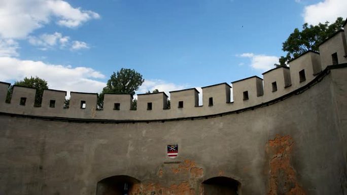 斯洛伐克的旧城堡墙