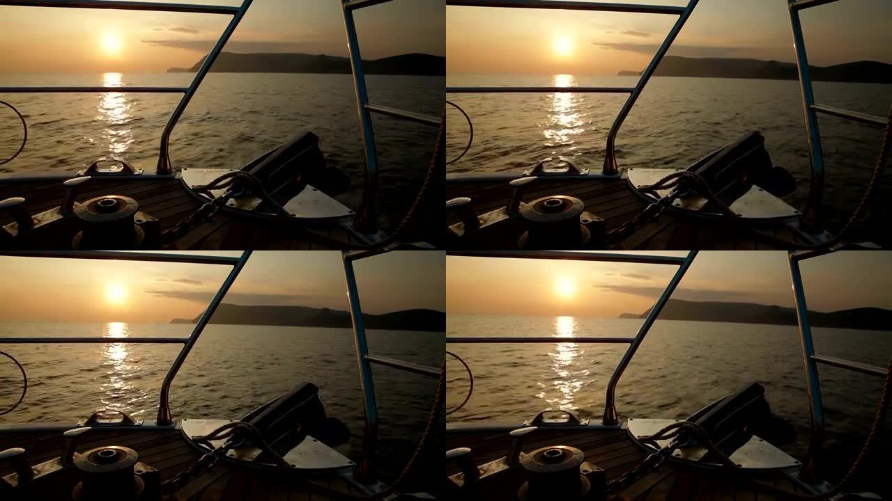 日落时帆船船头