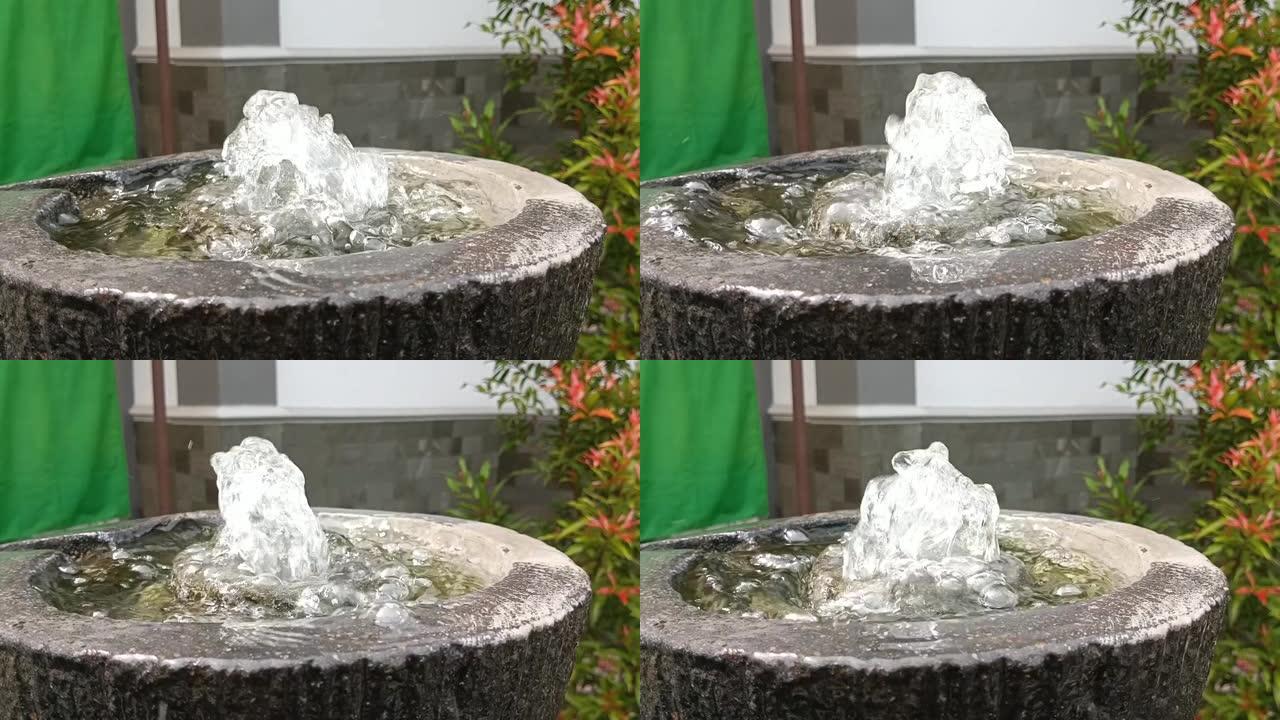 透明淋浴透明水流视频