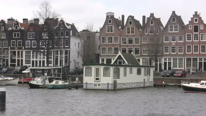 阿姆斯特丹旧港口的潘