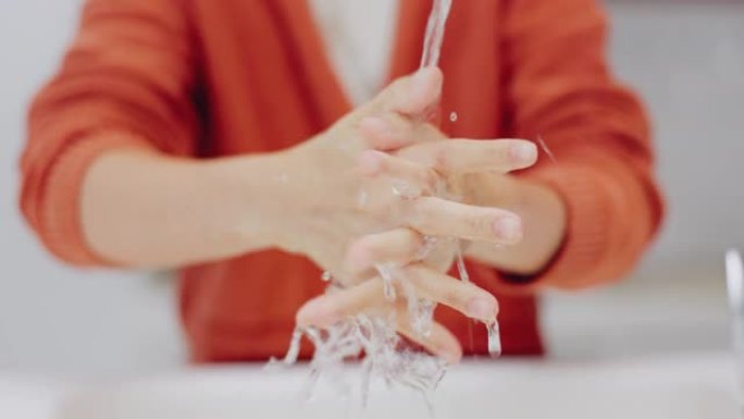 洗手，水和在浴室的水槽处清洁，以保持卫生，健康或健康。护肤品，液体和女人干净的手，去除细菌，细菌和污