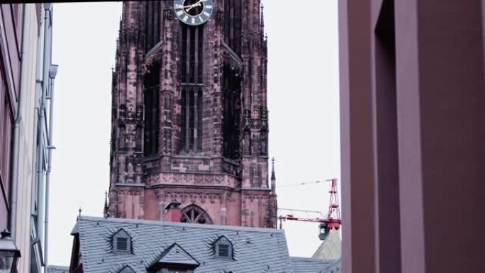 罗默法兰克福的圣巴塞洛缪帝国大教堂视频