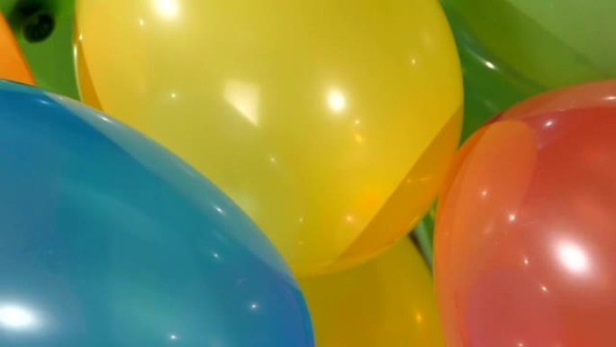 不同的彩色气球，旋转，特写