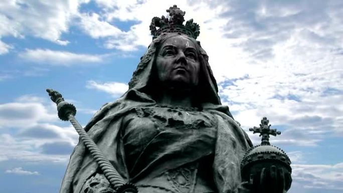 维多利亚女王雕像