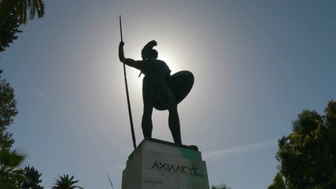阿喀琉斯的雕像，位于希腊科孚岛上的奥地利伊丽莎白宫-西西的阿喀琉斯花园