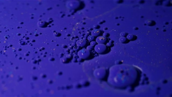 紫色油漆气泡像细胞背景