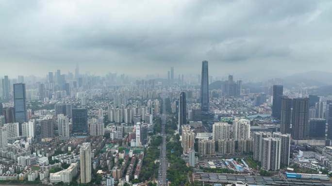 5K鸟瞰航拍暴风雨来临前的深圳全景13