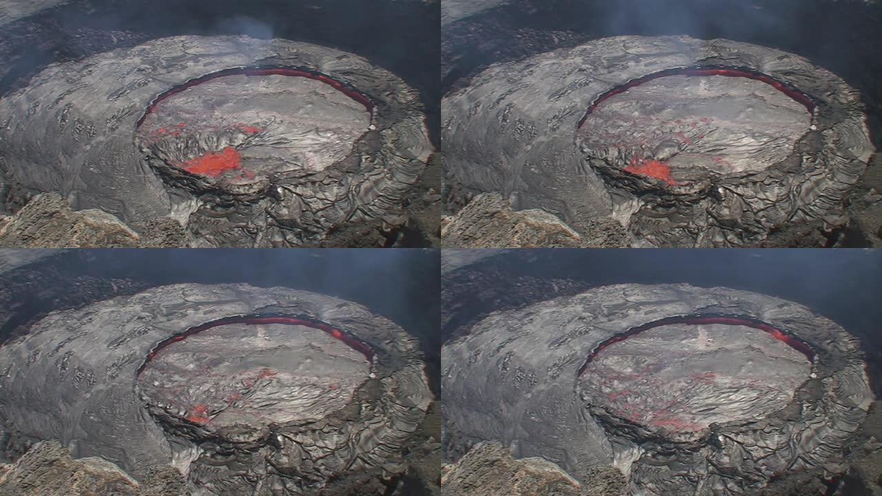 Erta Ale火山中的熔岩湖