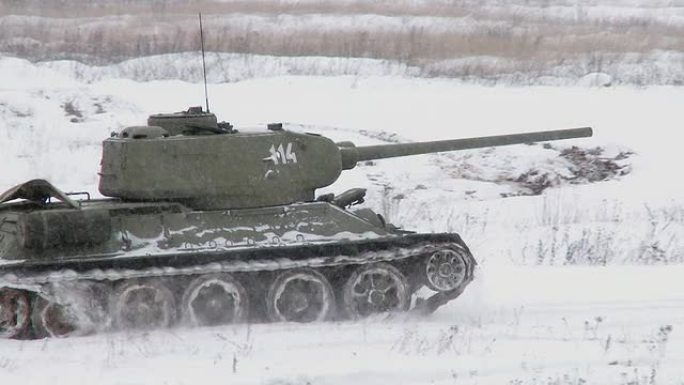 传奇俄罗斯坦克T34