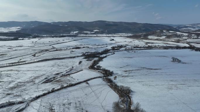 黑龙江牡丹江东宁市老黑山镇雪原风光航拍