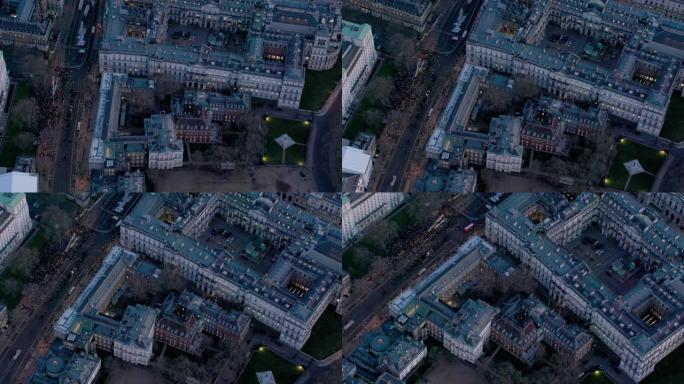 鸟瞰唐宁街和白厅，伦敦，英国。4 k