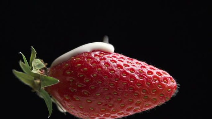 草莓慢动作