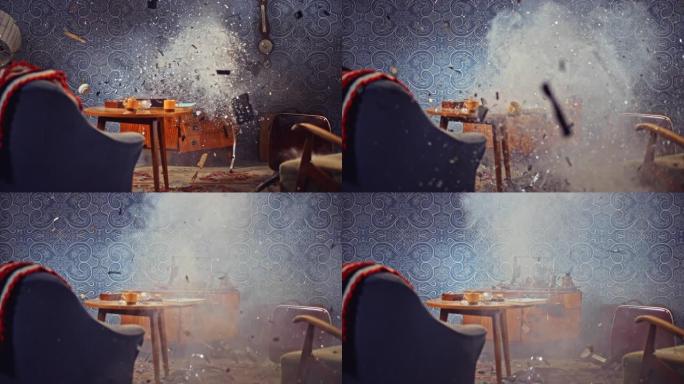 复古客厅中的SLO MO LD电视爆炸
