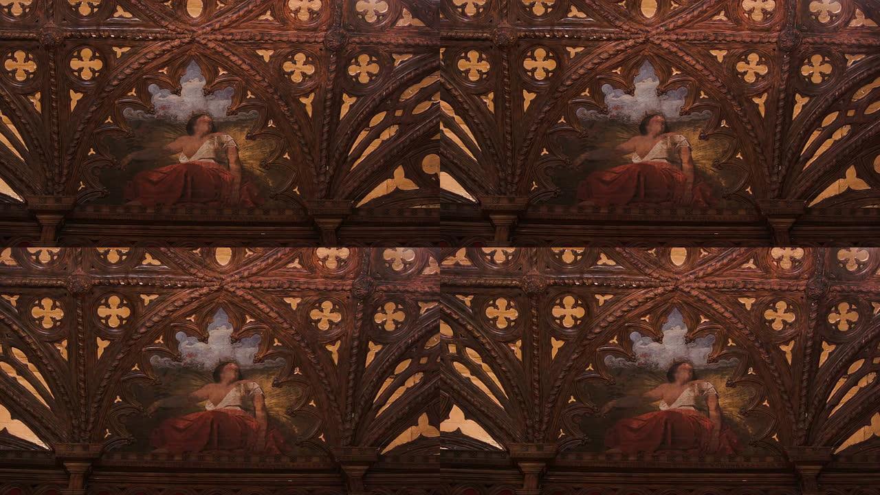 意大利文艺复兴时期别墅木制雕刻华丽天花板上的壁画