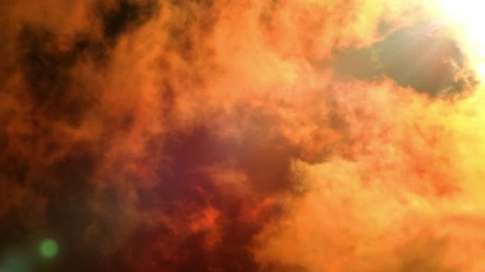 雷云中的太阳。