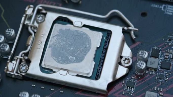 高科技主板上带有干导热膏的Pc cpu，计算机组件芯片