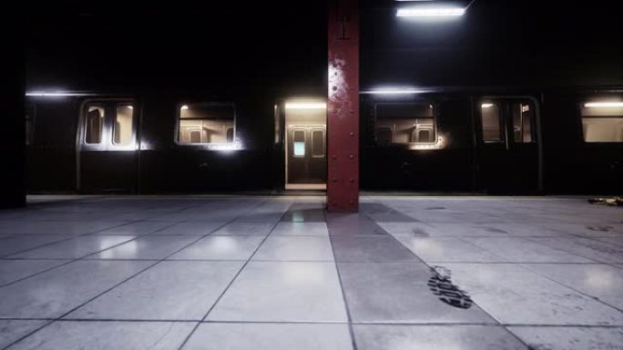 黑暗空旷的地下地铁站