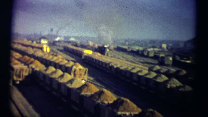 (20世纪50年代8毫米年份) Trainyard铁矿石