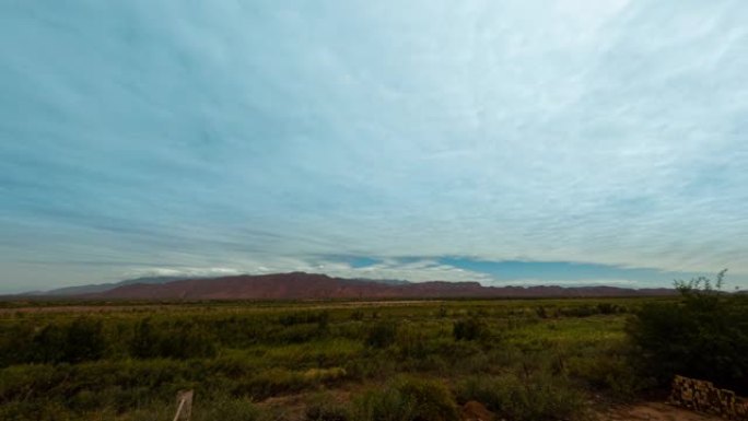 拉里奥哈阿根廷日落延时与山脉景观