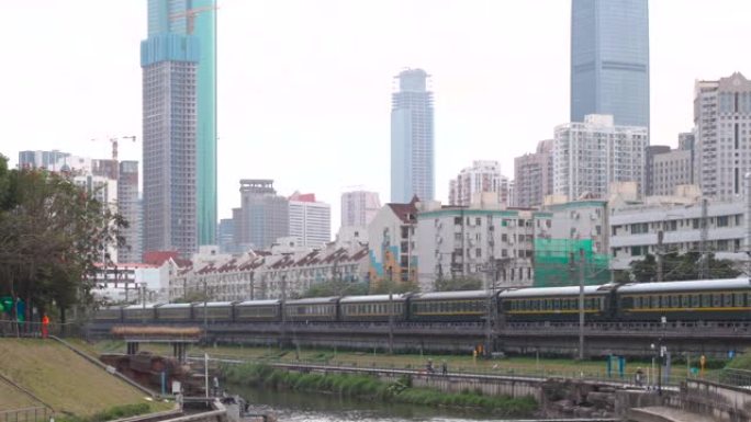 深圳的高速列车地标都市视频素材深圳湾客运