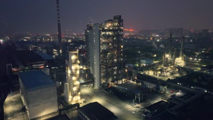 夜间化工厂鸟瞰图城市夜景城市工厂工业园