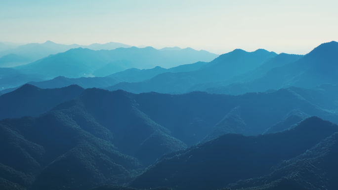 层层叠叠山脉