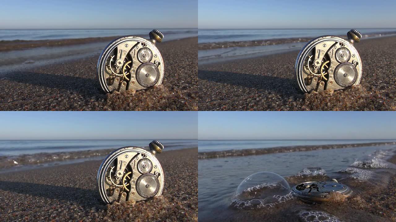 时间和海洋概念 -- 沙滩上的模拟口袋复古钟
