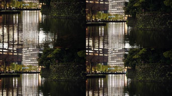 东京: 夜间皇宫的护城河和东京的夜景