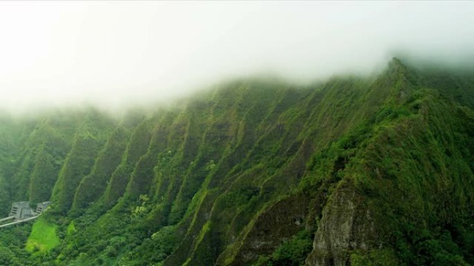 夏威夷凝固熔岩地层的鸟瞰图