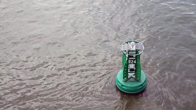 太阳能浮标