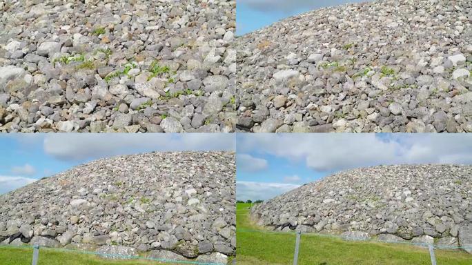 爱尔兰Carrowmore巨石公墓的一个地区有很多石头