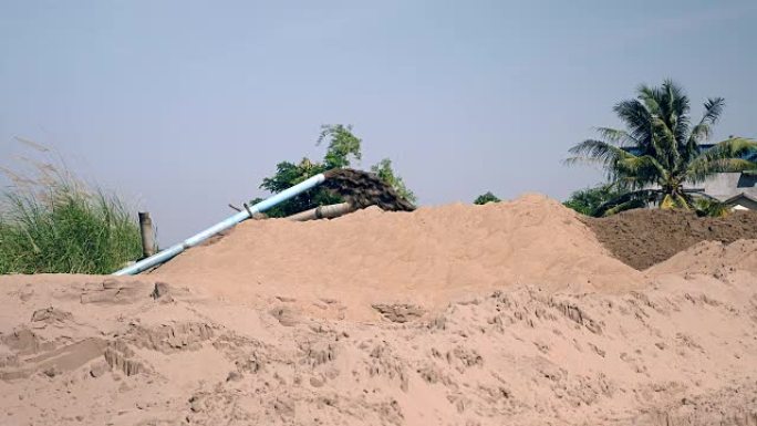 沙子通过管道排出