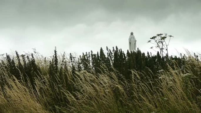 法国Arromanches D Day海滩上的圣母雕像