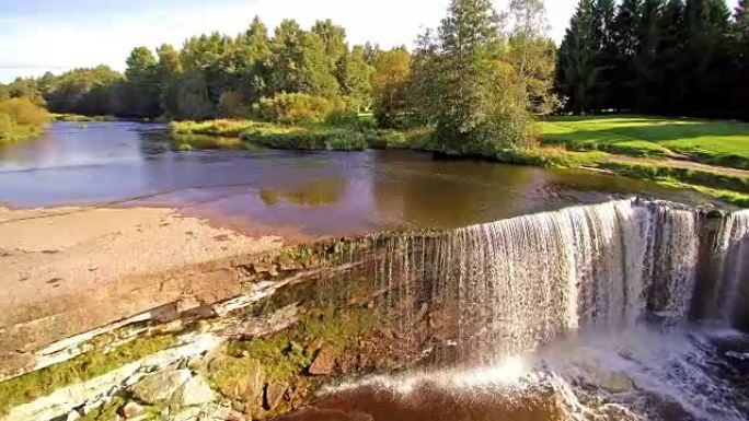 爱沙尼亚国家的Jagala瀑布之美