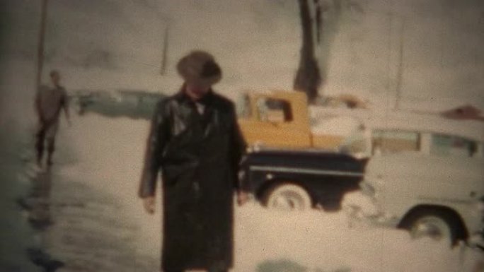(8毫米电影) 穿黑色风衣的神秘人1950