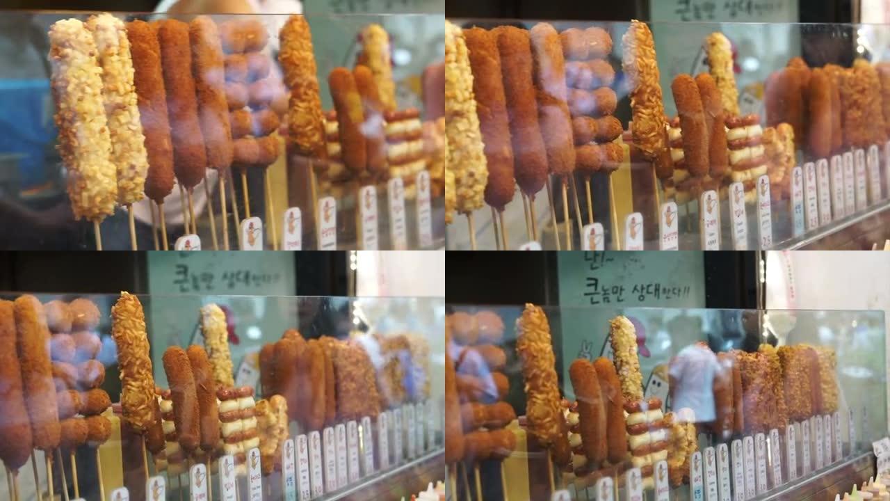 韩国街头美食包裹各种菜单中的油炸热狗