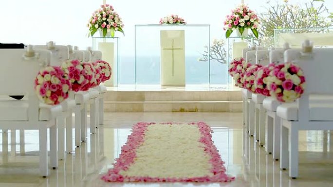 巴厘岛玻璃教堂婚礼