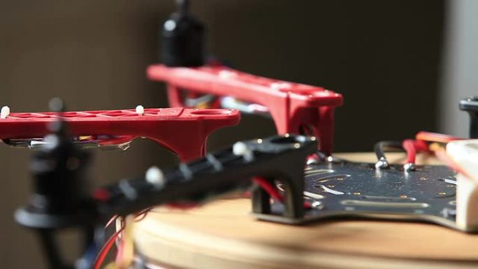 建造四轴飞行器