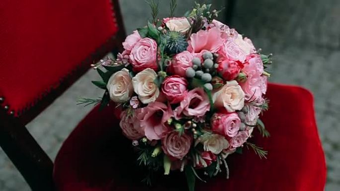 玫瑰婚礼花束