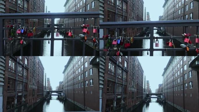 挂在汉堡的一座桥上的挂锁