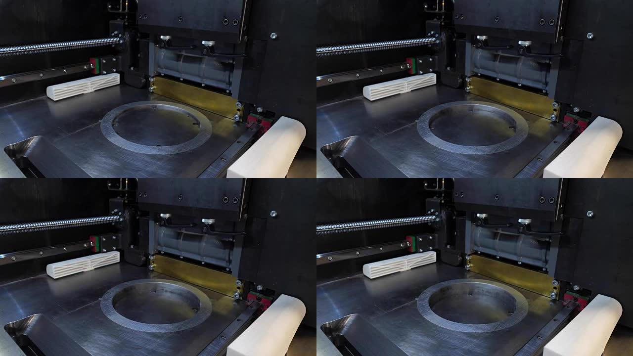 自动三维3d打印机执行产品创建。现代3D打印或增材制造和机器人自动化技术