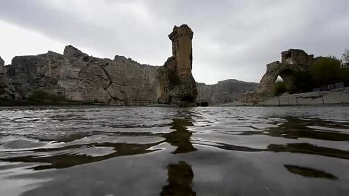 洪水泛滥的城市Hasankeyf