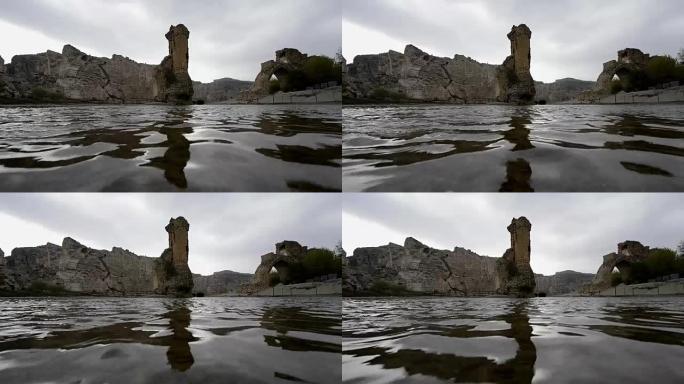 洪水泛滥的城市Hasankeyf