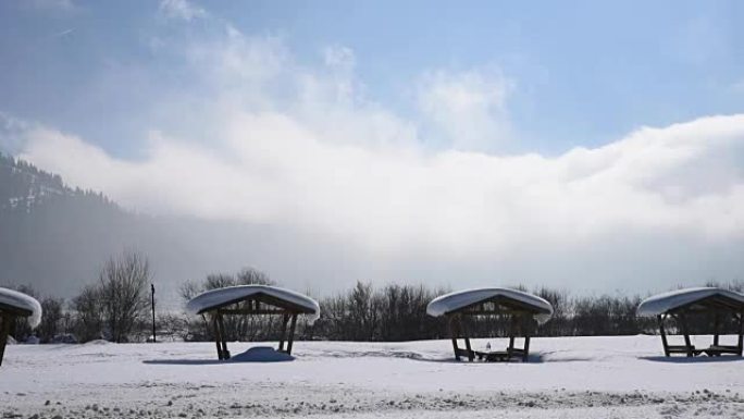 Bolu Abant的雪雾景观